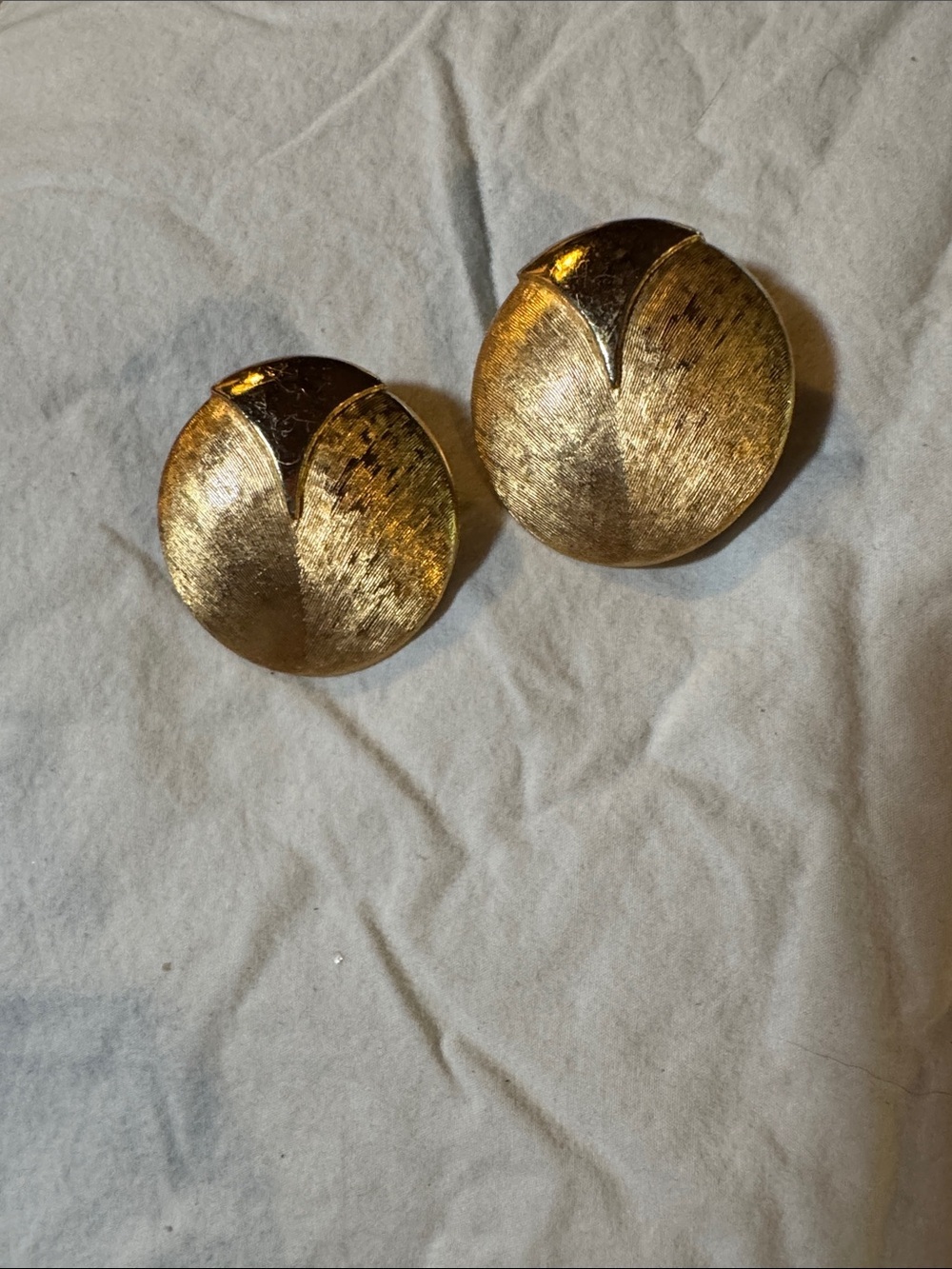 Vintage Trifari Gold Tone Round Brushed Clip-On Earrings